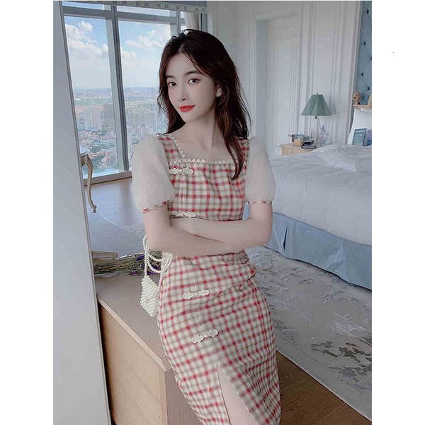 luxury casual dresses summer 2021 fashion young modified cheongsam bubble sleeve temperament square neck plaid dr's summer, Black;gray
luxury casual dresses summer 2021 fashion young modified cheongsam bubble sleeve temperament square neck plaid dr's summer, Black;gray