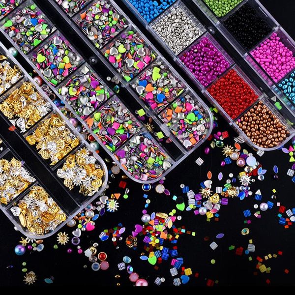 nail art decorations 12 grids/box clear rhinestone 3d rivet charms jewelry gems mixed size diy acrylic decoration manicure stone tips, Silver;gold
nail art decorations 12 grids/box clear rhinestone 3d rivet charms jewelry gems mixed size diy acrylic decoration manicure stone tips, Silver;gold