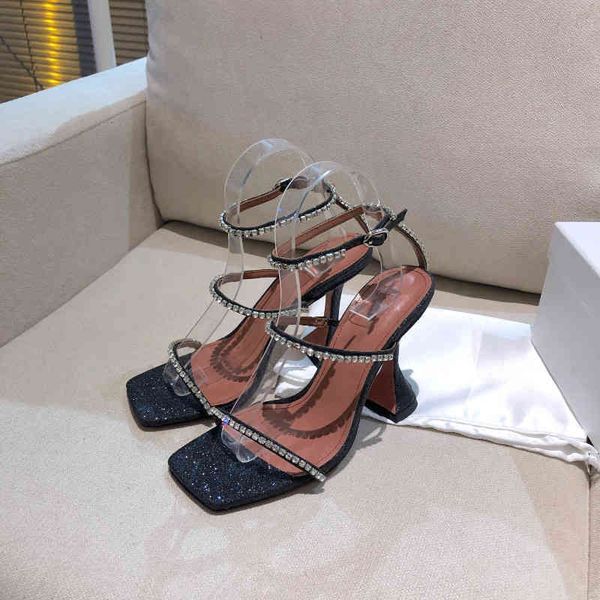 quality gilda glitter sandals 100mm crystal-embellished strap spool heels sky-high heel for women summer luxury designers shoes party, Black
quality gilda glitter sandals 100mm crystal-embellished strap spool heels sky-high heel for women summer luxury designers shoes party, Black