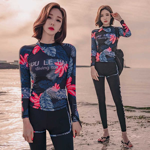 sleeve women's swimsuit split trousers flat angle long three piece suit, covering belly and showing thin, gath, White;black
sleeve women's swimsuit split trousers flat angle long three piece suit, covering belly and showing thin, gath, White;black