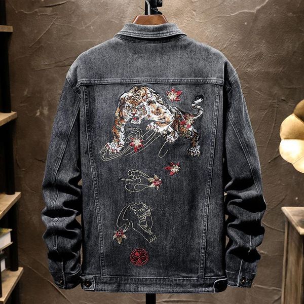 men's jackets chinese tiger embroided denim coats black loose high street hip hop vintage casual quality jeans coat, Black;brown
men's jackets chinese tiger embroided denim coats black loose high street hip hop vintage casual quality jeans coat, Black;brown