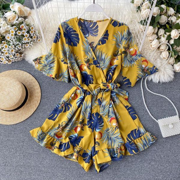 summer tropical plants printed chiffon womens rompers bali holiday beach v neck backless seaside wide leg shorts, Black;white
summer tropical plants printed chiffon womens rompers bali holiday beach v neck backless seaside wide leg shorts, Black;white