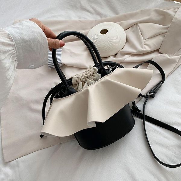 shoulder bags 2021 fashion drawstring bucket bag women crossbody solid color handbags cross body
shoulder bags 2021 fashion drawstring bucket bag women crossbody solid color handbags cross body