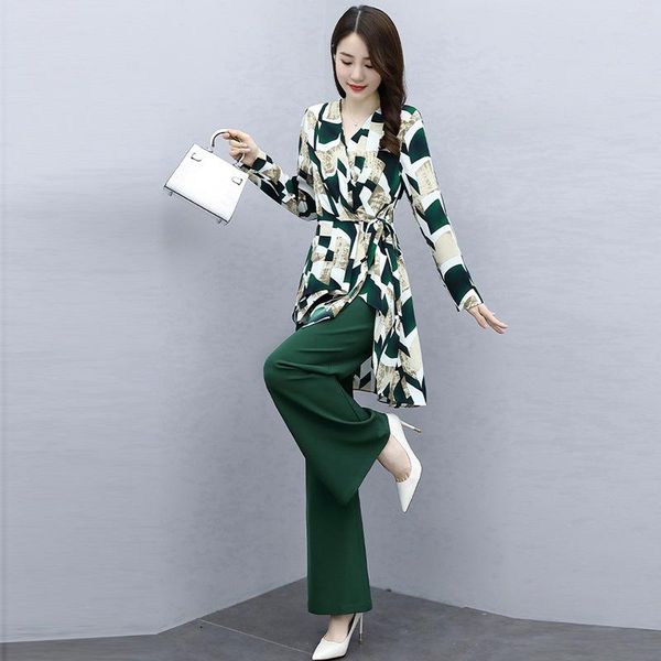 women's two piece pants 2021 spring style elegant clothing fashion 2 set office lady and printing business suit, White
women's two piece pants 2021 spring style elegant clothing fashion 2 set office lady and printing business suit, White
