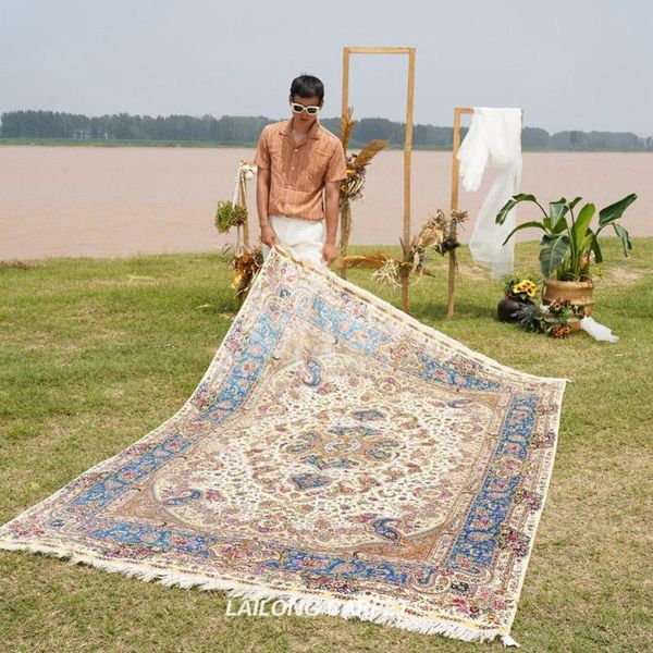 carpets 6'x9' classic silk area rug hand knotted white handmade nanyang carpet (sl190a)
carpets 6'x9' classic silk area rug hand knotted white handmade nanyang carpet (sl190a)