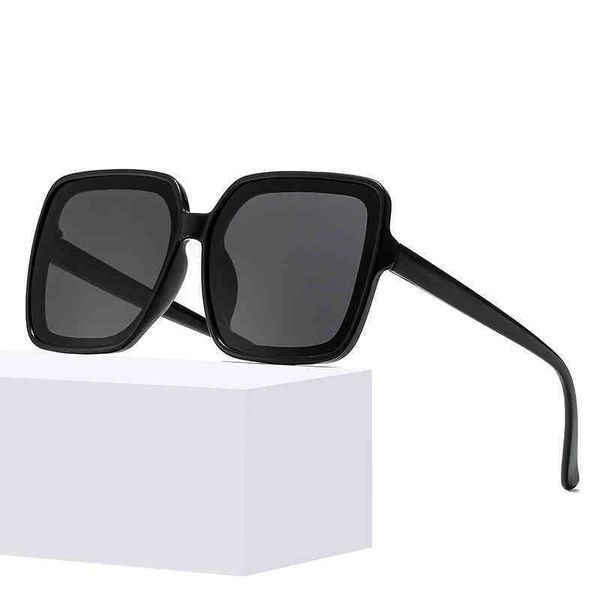 2021 trending product out door shad for women big frame oversized sunglass men ladi eyewear street accsori gafas de sol2b24, White;black
2021 trending product out door shad for women big frame oversized sunglass men ladi eyewear street accsori gafas de sol2b24, White;black