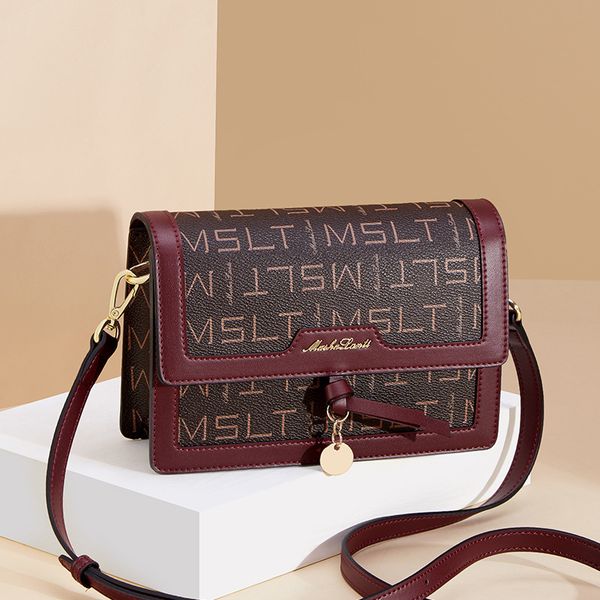 women's 2021 new fashion trendy old flower single shoulder messenger bag women's versatile 2021 small square bag
women's 2021 new fashion trendy old flower single shoulder messenger bag women's versatile 2021 small square bag