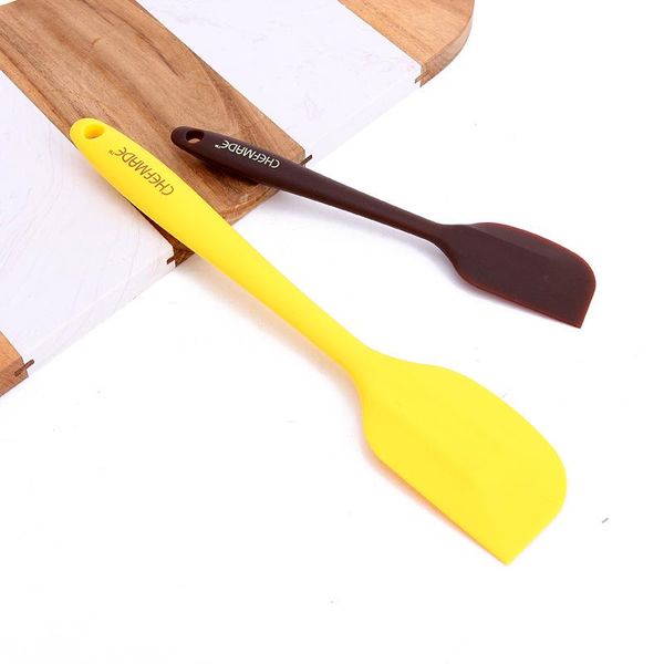 chef made learning kitchen baking tools integrated silica gel knife high temperature resistant silica gel scraper home baking
chef made learning kitchen baking tools integrated silica gel knife high temperature resistant silica gel scraper home baking
