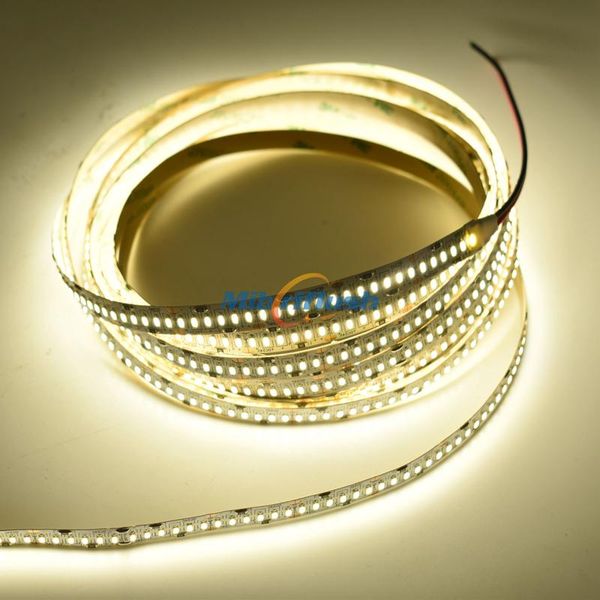 strips 12-14lm/led 24v 3014 smd led strip 240leds/m 24w/m ip20 non waterproof white / warm super bright flexible tape 50m/lot
strips 12-14lm/led 24v 3014 smd led strip 240leds/m 24w/m ip20 non waterproof white / warm super bright flexible tape 50m/lot