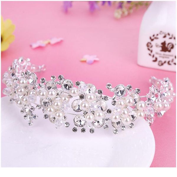 handmade pearl soft chain wedding bridal tiara headbands bride headpiece women pageant hair ornaments party jewelry acc jllmkc, Silver
handmade pearl soft chain wedding bridal tiara headbands bride headpiece women pageant hair ornaments party jewelry acc jllmkc, Silver