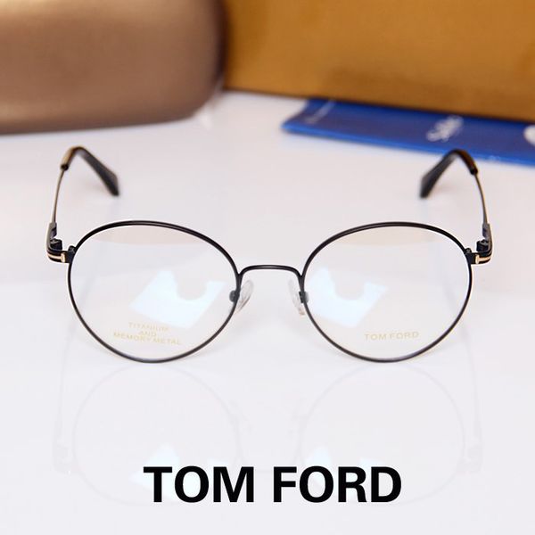 tom tf5418 ultra light full myopia and women's round tide brand frame glasses, White;black 
tom tf5418 ultra light full myopia and women's round tide brand frame glasses, White;black