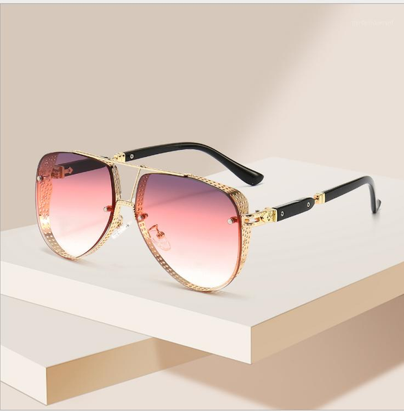vintage steampunk style metal grid decorative sunglasses ocean color coating trend men luxury side shield brand desig, White;black
vintage steampunk style metal grid decorative sunglasses ocean color coating trend men luxury side shield brand desig, White;black