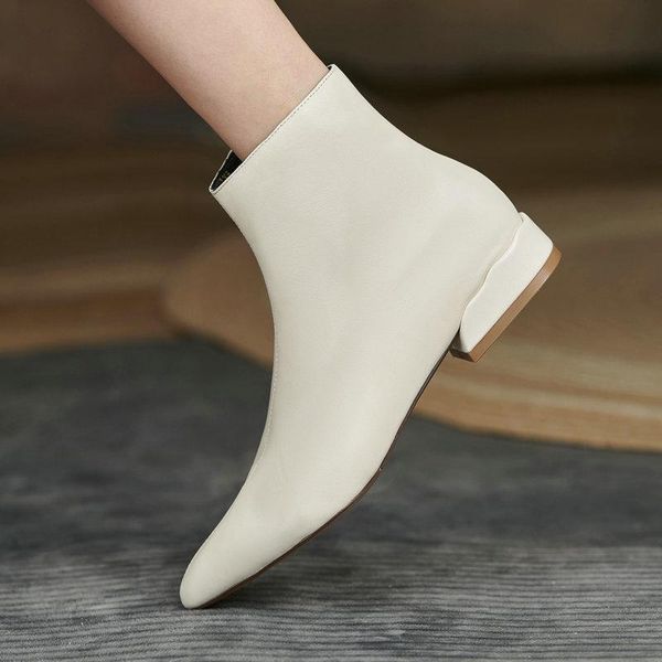 boots office lady pointed toe women ankle autumn winter thick low heels concise genuine leather basic short shoes woman, Black
boots office lady pointed toe women ankle autumn winter thick low heels concise genuine leather basic short shoes woman, Black
