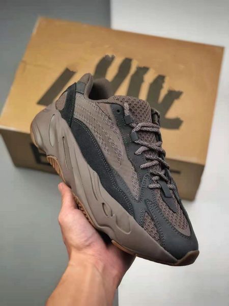 breathable running shoes kanye contracted for women enflame ambe size36-46
breathable running shoes kanye contracted for women enflame ambe size36-46