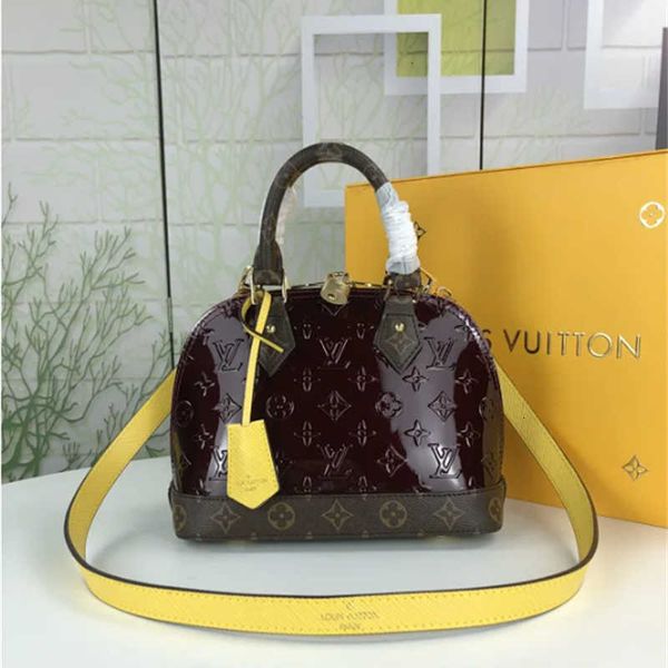 totes brand designer luxury m53152 m44389 m91606 new style bb embossed women's bags handbags iconic handles shoulder cross bags body ba
totes brand designer luxury m53152 m44389 m91606 new style bb embossed women's bags handbags iconic handles shoulder cross bags body ba