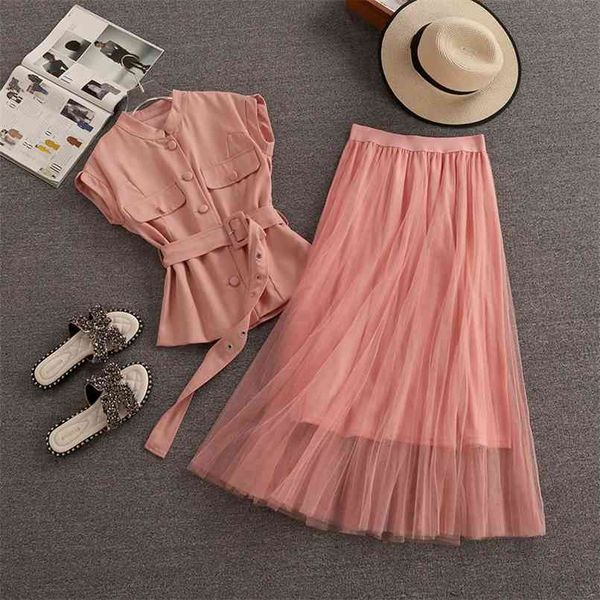 elegant ol casual 2 piece set female korean single-breasted belt sleeveless tank blouse + elastic mesh long skirts sets 210602, White
elegant ol casual 2 piece set female korean single-breasted belt sleeveless tank blouse + elastic mesh long skirts sets 210602, White