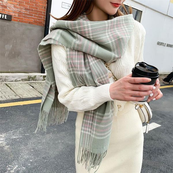 scarves 2021 winter woman luxury thick warmth, imitation cashmere tassels high-quality shawl color plaid scarf wholesale, Blue;gray
scarves 2021 winter woman luxury thick warmth, imitation cashmere tassels high-quality shawl color plaid scarf wholesale, Blue;gray