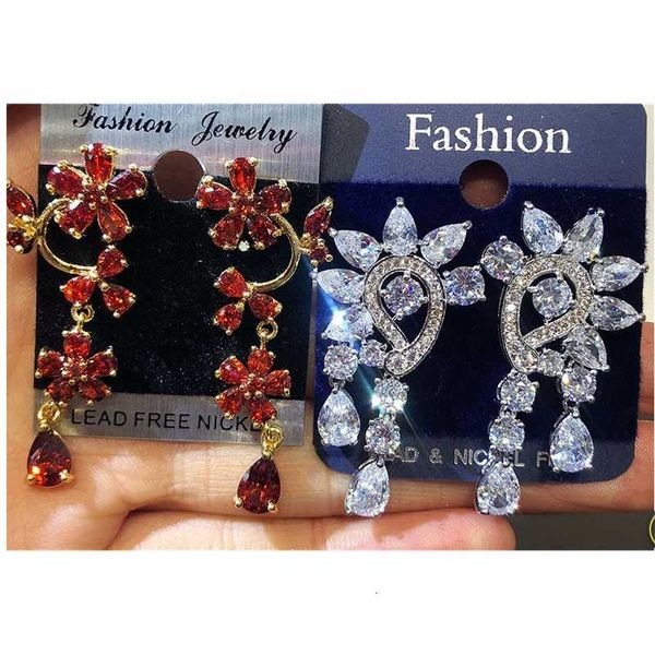 fashion low price selling wholesale 2pcs/lots diamond crystal more style stochastic 925 silver lady's earings 12tyt
fashion low price selling wholesale 2pcs/lots diamond crystal more style stochastic 925 silver lady's earings 12tyt