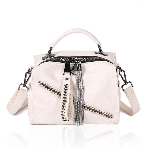 evening bags split leather white handle handbag rivet 2021 women's brand crossbody bolso mujer pillow zipper sac de luxe femme1
evening bags split leather white handle handbag rivet 2021 women's brand crossbody bolso mujer pillow zipper sac de luxe femme1