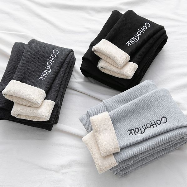 yiwu autumn and winter new leggings women wear high waist tight cotton trousers with velvet thread embroidery, Black 
yiwu autumn and winter new leggings women wear high waist tight cotton trousers with velvet thread embroidery, Black