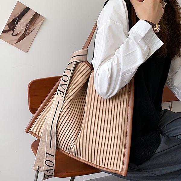 evening bags fashion women's handbags for female large capacity shoulder ladies girls elegant solid leather shopper packets high qualit
evening bags fashion women's handbags for female large capacity shoulder ladies girls elegant solid leather shopper packets high qualit