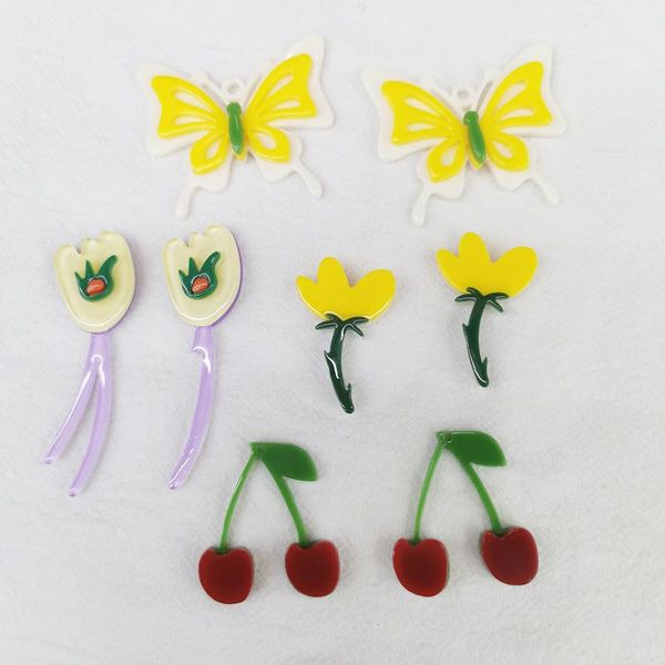 charms 20pieces korea diy flatbase butterfly cherry flowers small pendant for woman earring jewelry findings accessories 2021, Bronze;silver
charms 20pieces korea diy flatbase butterfly cherry flowers small pendant for woman earring jewelry findings accessories 2021, Bronze;silver