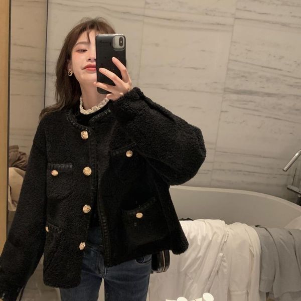 women's wool & blends zhenzhen family thickened lamb coat 2021 autumn and winter korean black small fragrance cashmere top
women's wool & blends zhenzhen family thickened lamb coat 2021 autumn and winter korean black small fragrance cashmere top