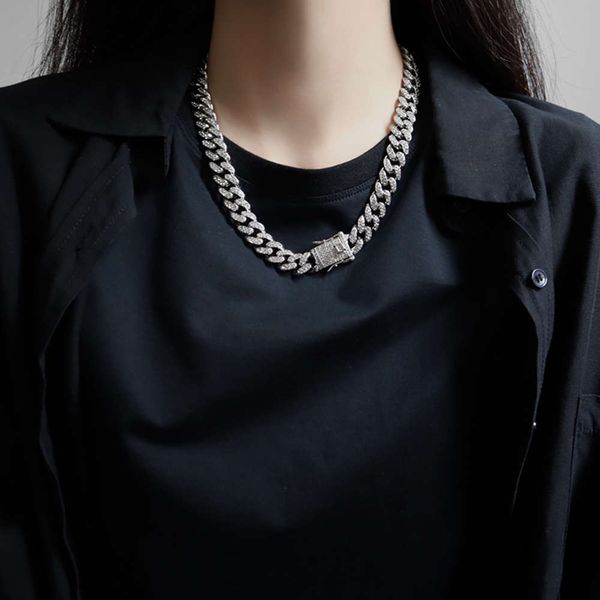 hip hop cuba street necklace 2020 new women fashion light luxury minority design sense sweater collar neck chain, Silver
hip hop cuba street necklace 2020 new women fashion light luxury minority design sense sweater collar neck chain, Silver