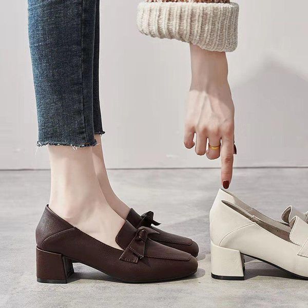 dress shoes luxury soft leather pumps women's 2021 thick bow heel high square toe two wear office casual mujer, Black
dress shoes luxury soft leather pumps women's 2021 thick bow heel high square toe two wear office casual mujer, Black