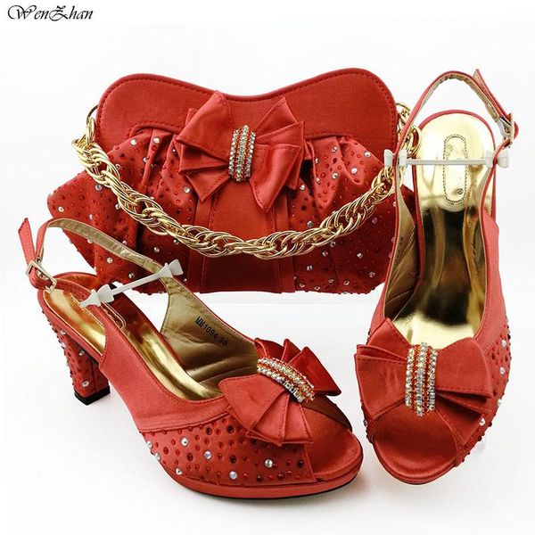 dress shoes wedding red women 9cm and bag set decorated with rhinestone flower party handbag b98-5, Black
dress shoes wedding red women 9cm and bag set decorated with rhinestone flower party handbag b98-5, Black