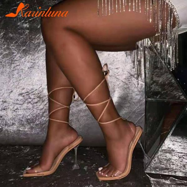sandals karin 2021 fashionable shoes woman brand design spike heels square toe lace-up party wedding outside, Black
sandals karin 2021 fashionable shoes woman brand design spike heels square toe lace-up party wedding outside, Black