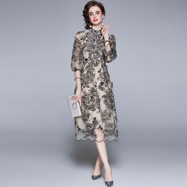vintage elegant runway mesh floral dress 2022 women designer lantern sleeve embroidery office slim a-line sliming midi dresses summer autumn, Black;gray
vintage elegant runway mesh floral dress 2022 women designer lantern sleeve embroidery office slim a-line sliming midi dresses summer autumn, Black;gray