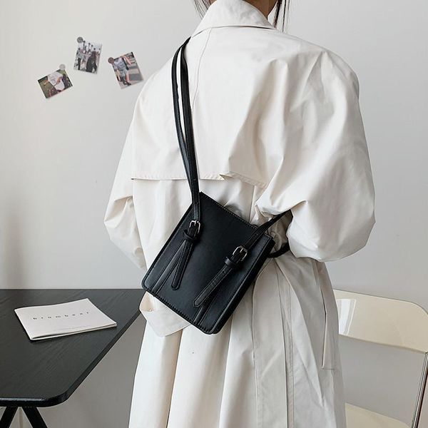 evening bags summer bag female 2021 fashion casual solid color personality foreign style tote shoulder messenger cute handbag
evening bags summer bag female 2021 fashion casual solid color personality foreign style tote shoulder messenger cute handbag
