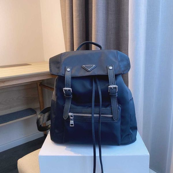 wholesale 21 p special nylon backpack large capacity rainproof for men and women luxurys designers bag luxurys designers bag
wholesale 21 p special nylon backpack large capacity rainproof for men and women luxurys designers bag luxurys designers bag