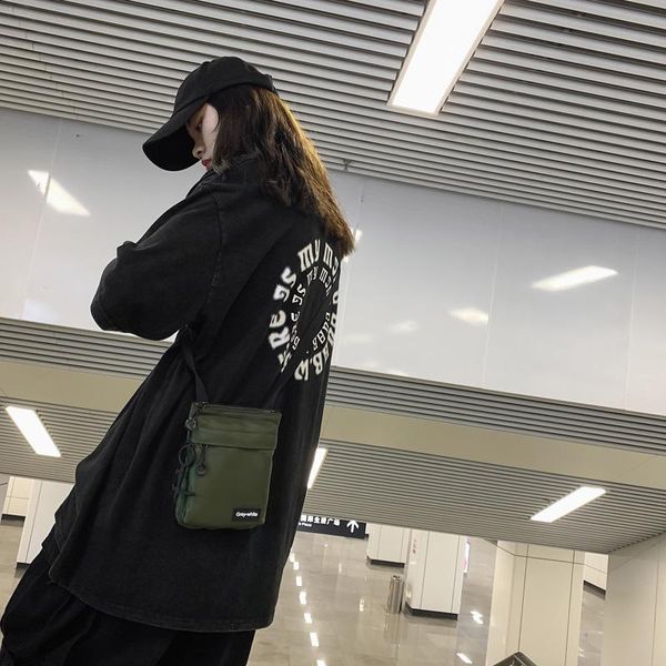 evening bags original uoct.all couple shoulder bag ins trend nylon waterproof small korean mobile phone messenger mini square
evening bags original uoct.all couple shoulder bag ins trend nylon waterproof small korean mobile phone messenger mini square