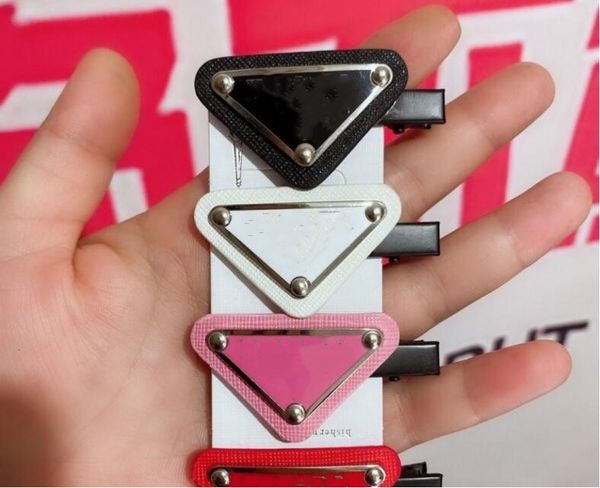 2021 new listing big-name letter hairpin simple hair accessories female retro net celebrity word clip female ing, Golden;silver
2021 new listing big-name letter hairpin simple hair accessories female retro net celebrity word clip female ing, Golden;silver