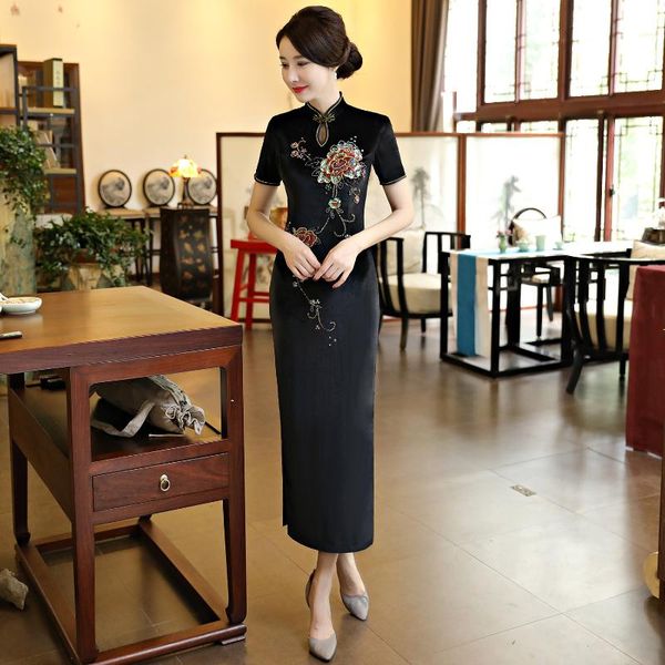 ethnic clothing black exquisite flower appliques sequins trim qipao women elegant mandarin collar velour dress slim novelty cheongsam, Red
ethnic clothing black exquisite flower appliques sequins trim qipao women elegant mandarin collar velour dress slim novelty cheongsam, Red