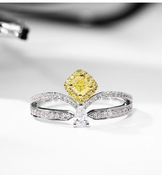 cluster rings crown female diamond citrine ring for women s925 sterling silver color square cut cz zircon yellow gemstone fine jewelry, Golden;silver
cluster rings crown female diamond citrine ring for women s925 sterling silver color square cut cz zircon yellow gemstone fine jewelry, Golden;silver