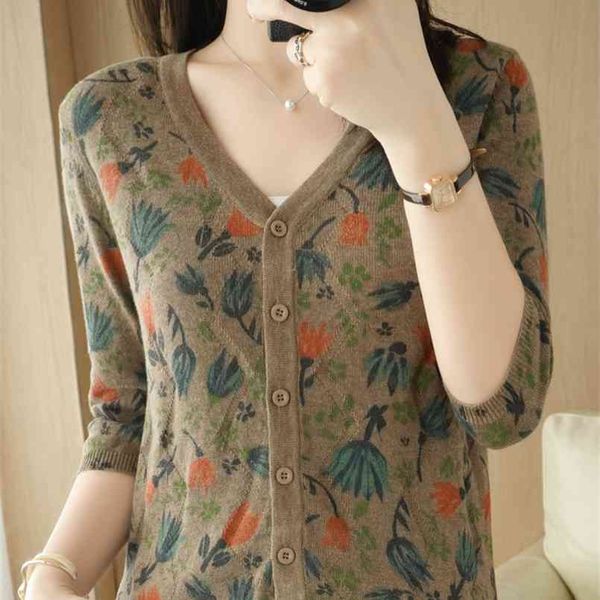 cardigan spring and autumn v-neck pure cotton sweater women's casual retro large size knit t-shirt 210812, White
cardigan spring and autumn v-neck pure cotton sweater women's casual retro large size knit t-shirt 210812, White