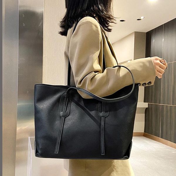shoulder bags handbag women 2021 korean casual bag large capacity fashion ladies portable tote
shoulder bags handbag women 2021 korean casual bag large capacity fashion ladies portable tote