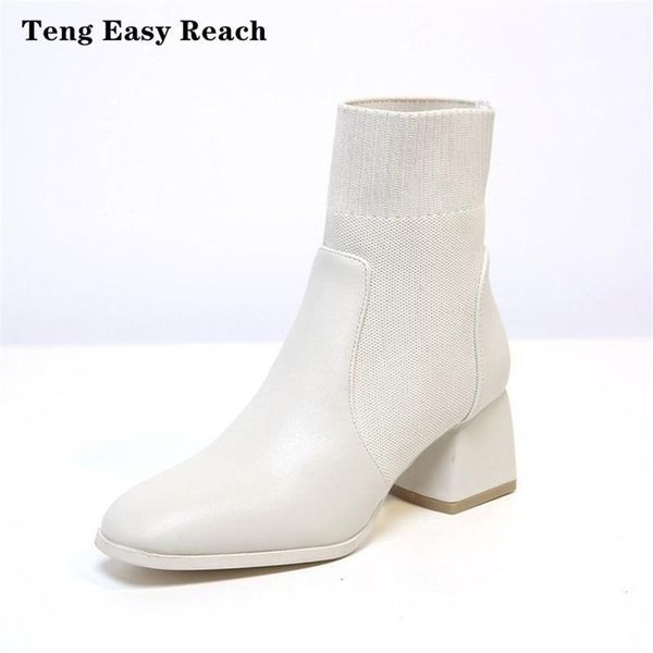 boots 2021thick heel with short single boot tube tide 2021 autumn soft low square head knitted women's 391, Black
boots 2021thick heel with short single boot tube tide 2021 autumn soft low square head knitted women's 391, Black
