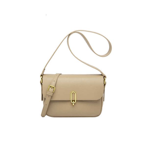 armpit spring and summer large capacity postman bag women's simple soft one shoulder messenger bag purse
armpit spring and summer large capacity postman bag women's simple soft one shoulder messenger bag purse