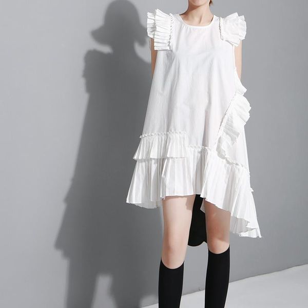 2021 new spring women round neck sleeveless blue irregular ruffles pleated stitch loose dress summer, Black;gray
2021 new spring women round neck sleeveless blue irregular ruffles pleated stitch loose dress summer, Black;gray