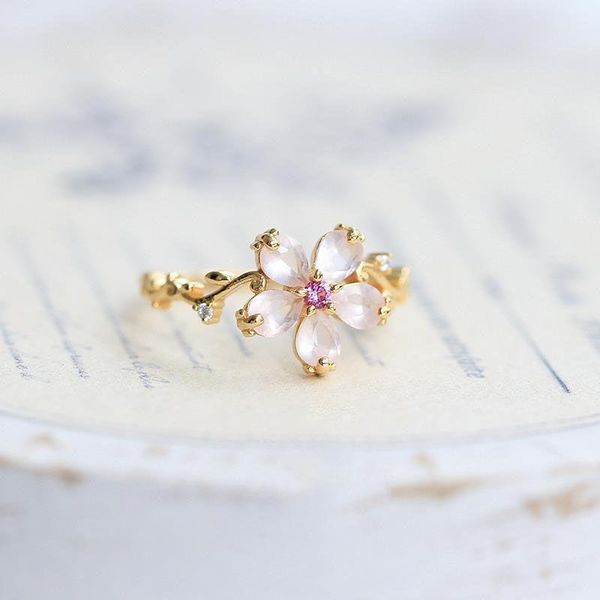 cluster rings designer original pink crystal natural peach petal opening adjustable ring china fresh and romantic ladies brand jewelry, Golden;silver
cluster rings designer original pink crystal natural peach petal opening adjustable ring china fresh and romantic ladies brand jewelry, Golden;silver