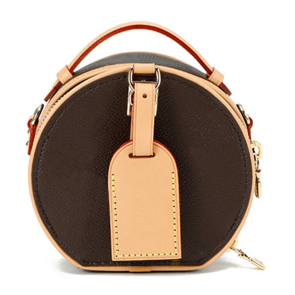 designer shoulder bags luxury handbag crossbody circular fashion brand classic retro women's genuine leather totes artwork letter plain
designer shoulder bags luxury handbag crossbody circular fashion brand classic retro women's genuine leather totes artwork letter plain