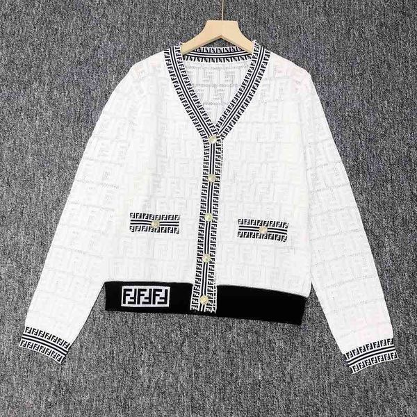 2022 factory wholesale new early autumn adjustable hole hollowed out v-neck long sleeve solid color thin knitted cardigan women's wear, White;black
2022 factory wholesale new early autumn adjustable hole hollowed out v-neck long sleeve solid color thin knitted cardigan women's wear, White;black