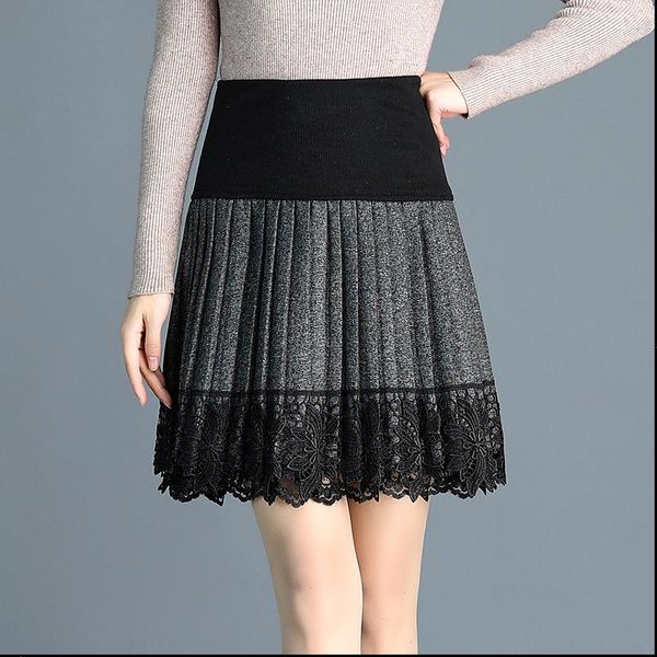 2021 spring new woolen pleated skirt women korean lace stitching elastic knit a line skirt plus size black gray mini skirts
2021 spring new woolen pleated skirt women korean lace stitching elastic knit a line skirt plus size black gray mini skirts