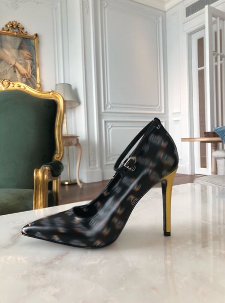2021 good quality fashion women luxurys designers shoes designer sandals womens luxury high heels sandal dress shoess with box size 35-41 -c, Black
2021 good quality fashion women luxurys designers shoes designer sandals womens luxury high heels sandal dress shoess with box size 35-41 -c, Black