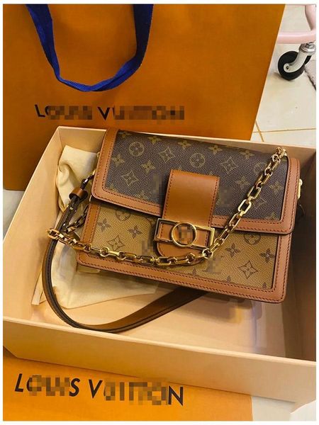 518 gglvlouis
vittonysl
vutton new shoulder bags dauphine handbags crossbody women luxurys designer leather hobo, Red;black
518 gglvlouis
vittonysl
vutton new shoulder bags dauphine handbags crossbody women luxurys designer leather hobo, Red;black