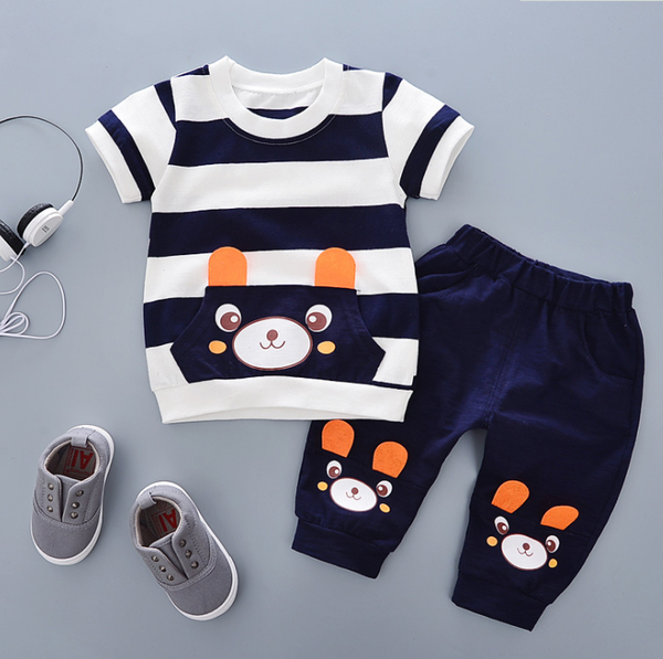 children's clothing sets summer sports suit short sleeve t-shirt shorts two-piece suit, White
children's clothing sets summer sports suit short sleeve t-shirt shorts two-piece suit, White